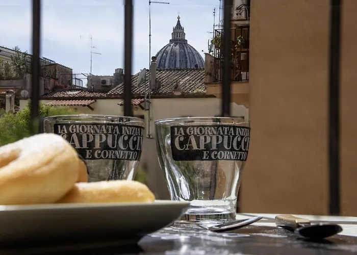Vatican Boutique St. Peter Dome View Apartment Rome