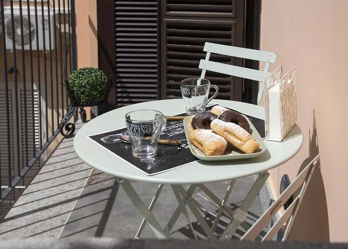 Apartment Vatican Boutique St. Peter Dome View *
